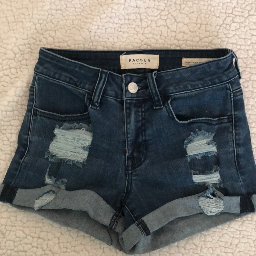 Low rise denim shorts